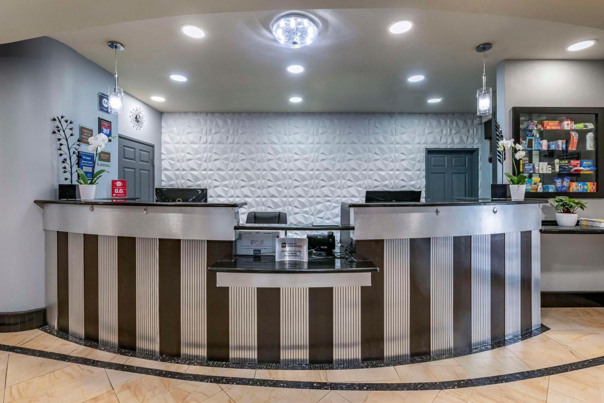 贝斯特韦斯特曼纳特酒店 布雷登顿 外观 照片